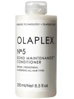 Olaplex No. 5 Bond Maintenance Strengthening And Reparative Hair Conditioner 250ml In White