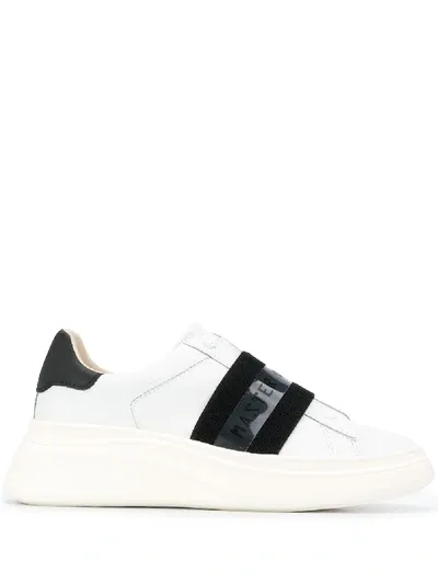 Moa Master Of Arts Logo Strap Low-top Sneakers In White