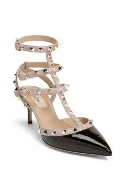 Valentino Garavani Rockstud Leather Pumps In Black