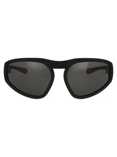 Moncler Sunglasses In 02a Matte Black