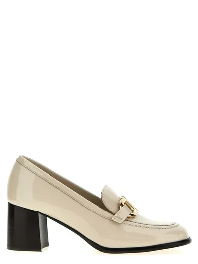 Ferragamo Woman Heeled Loafer With Gancini Ornament In Mascarpone