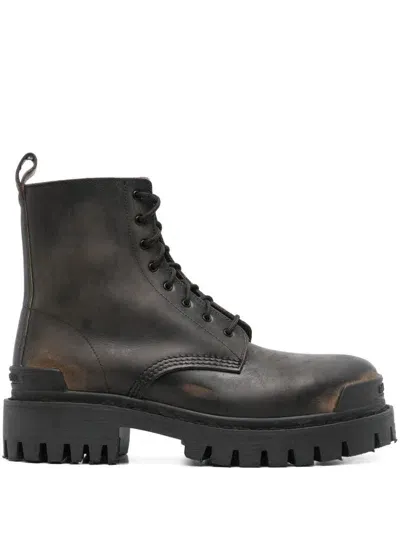 Balenciaga Leather Boot In Black