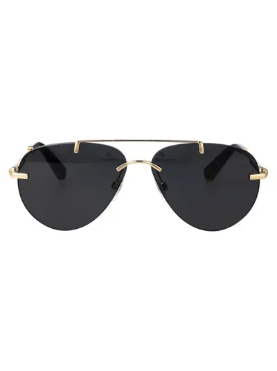 Burberry Sunglasses In 110987 Light Gold