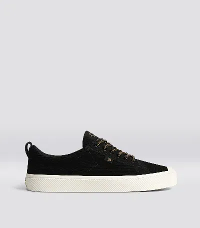 Cariuma Oca Low Black Corduroy And Suede Sneaker Men