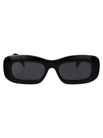 Celine Oval Sunglasses Cl40294 I 01 A In Black