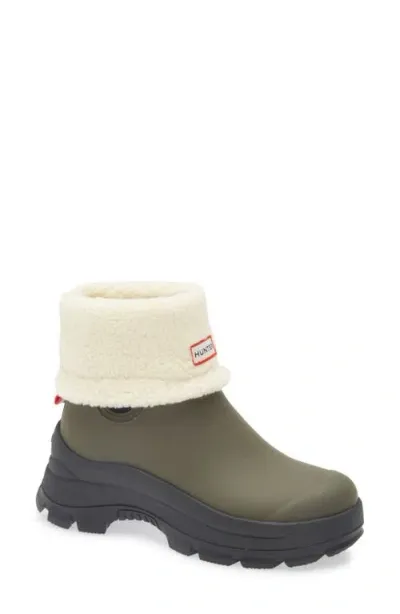 Hunter Esme Lug Sole Waterproof Snow Bootie In Galloway Green