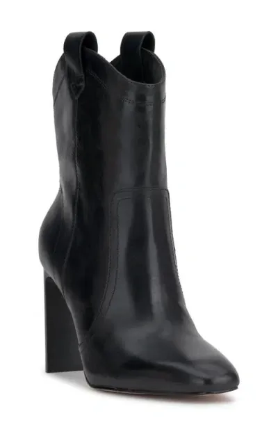 Jessica Simpson Xovira Bootie In Black/black