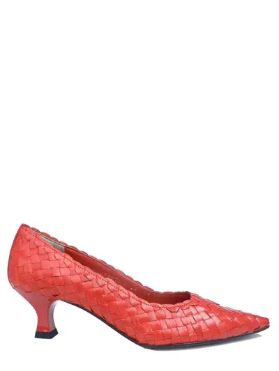 La Rose Carol Wooden Pumps In Red