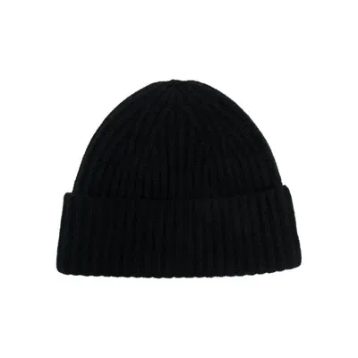 Lisa Yang Cap In Black