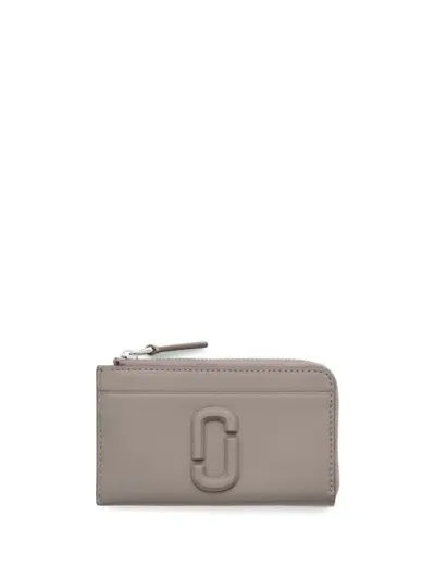 Marc Jacobs The Covered J Wallet In 灰色