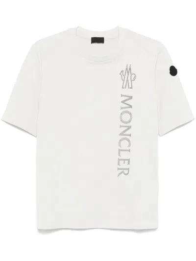 Moncler Logo-appliqué T-shirt In White