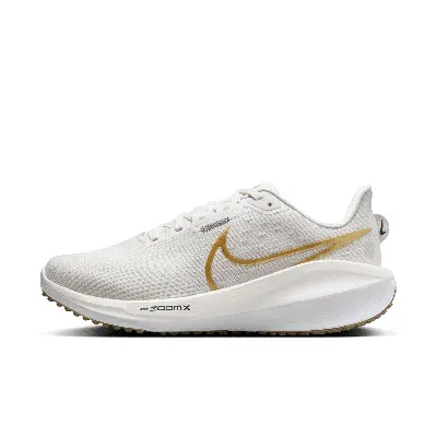 Nike Women's Vomero 17 Road Running Shoes In Phantom/metallic Gold/light Bone/sail 