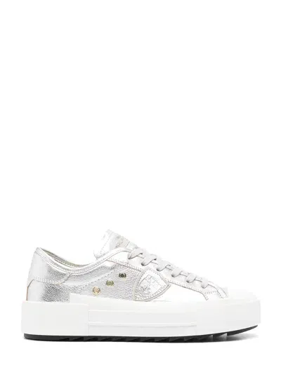 Philippe Model Paris Haute Low Sneakers In Metal_argent