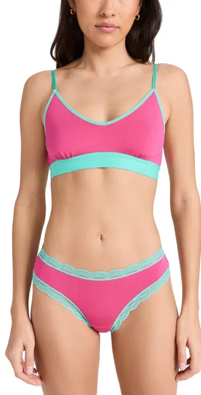 Stripe & Stare T-shirt Bra & Brazilian Set Raspberry