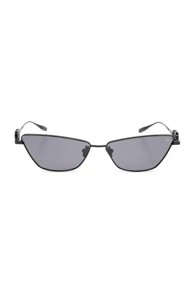 Valentino Garavani Valentino Eyewear Cat In Black