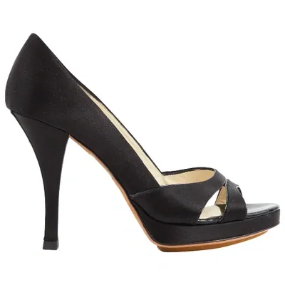 Pre-owned Fendi Cloth Heels In Black