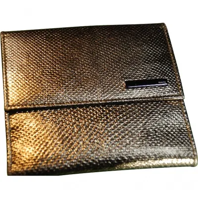 Pre-owned Gucci Leather Wallet In Gold