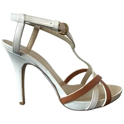 Pre-owned Armani Collezioni Leather Heels In White