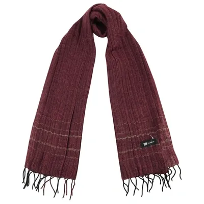 Pre-owned Issey Miyake Wool Scarf In Burgundy