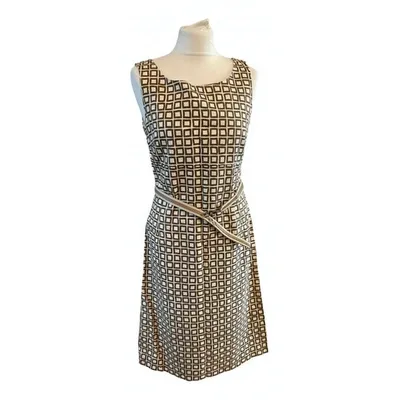 Pre-owned Max Mara Mid-length Dress In Beige