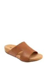 Softwalk Beverly Sandal In Luggage